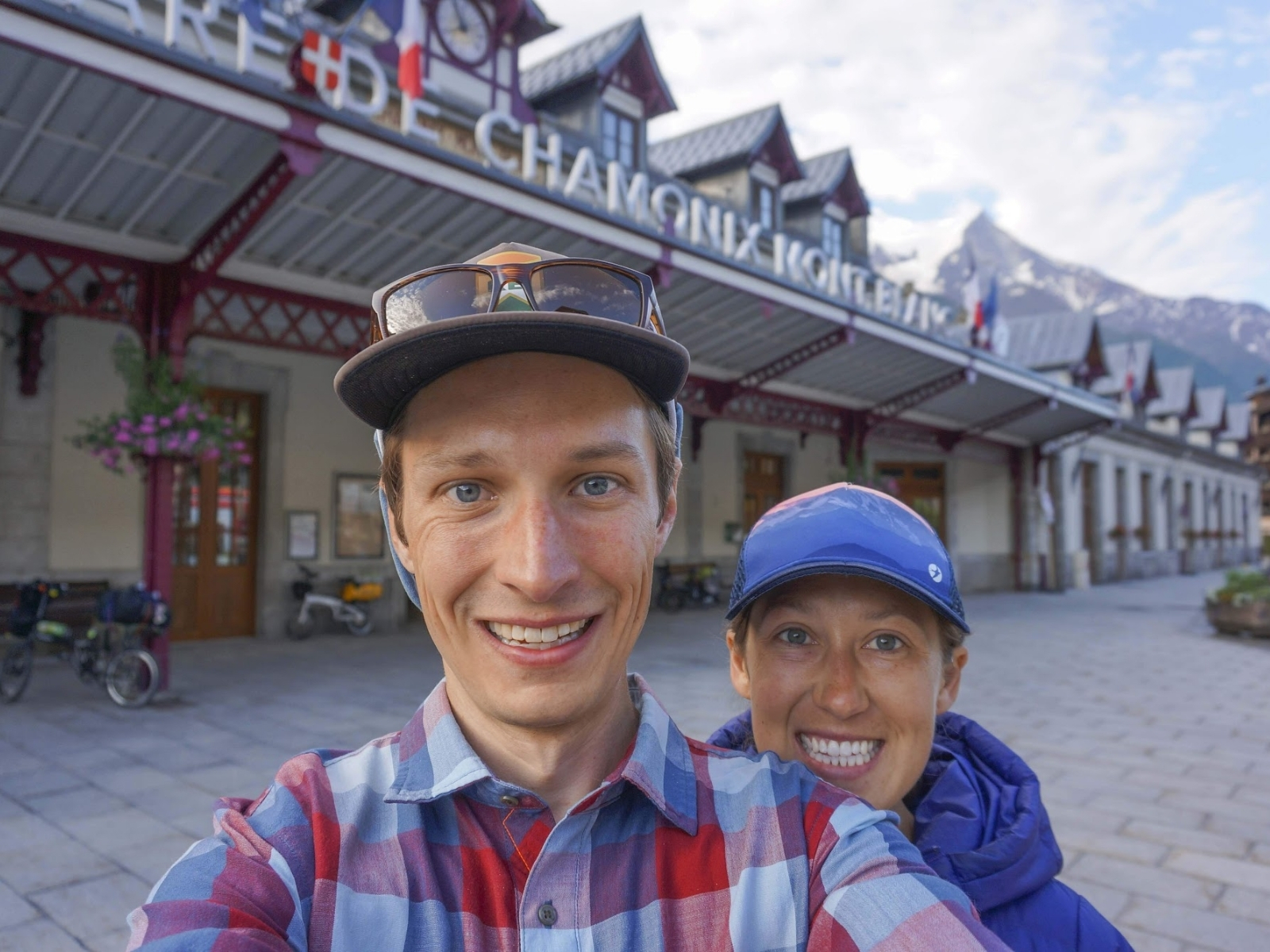 Emily and Ian, TMB Trail Guide creators